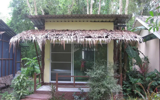 J2B Beach Bungalows