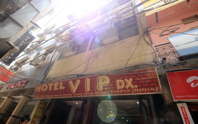 VIP Deluxe Hotel