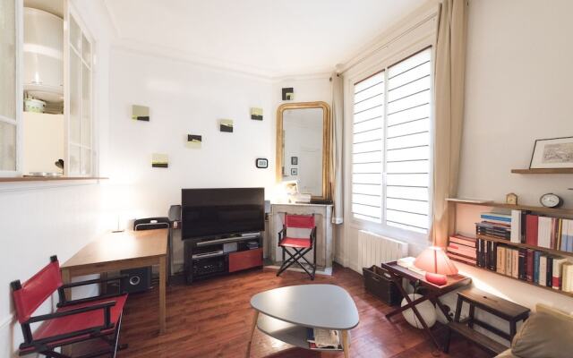 Classic Studio in Montmartre
