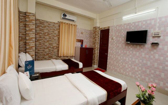 OYO 9637 Hotel Upasana Palace 2