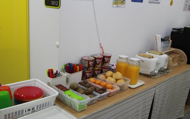 24 Guesthouse Myeongdong Town