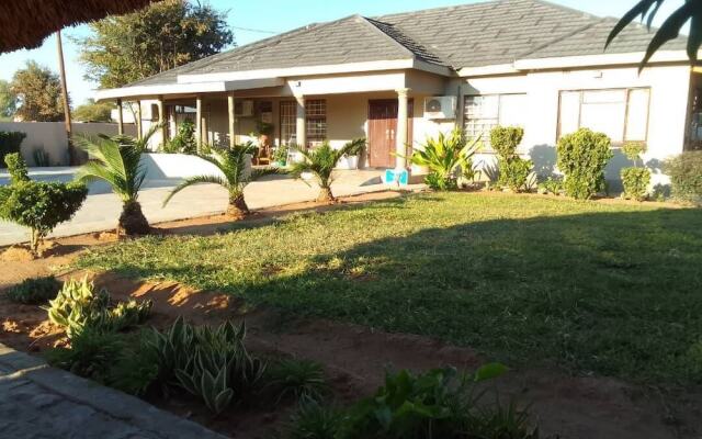3 Doves Guest House
