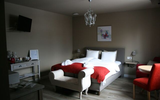 B&B Rosteline