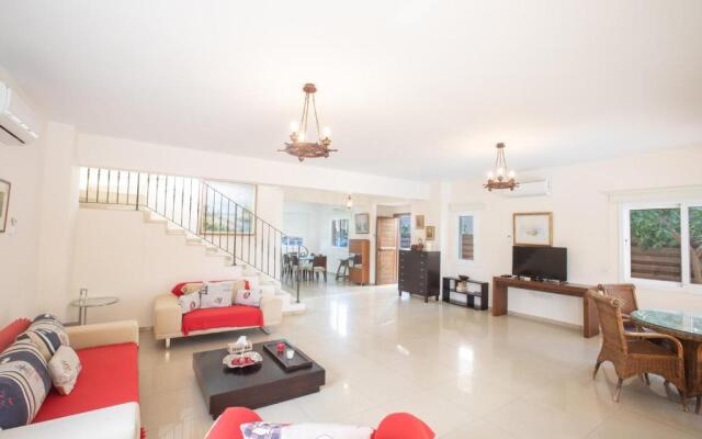 Tranquility 4 bedroom villa