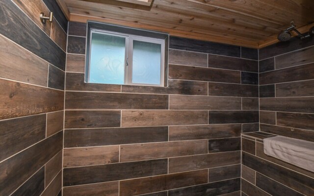 Fox Den 3 Bedroom House