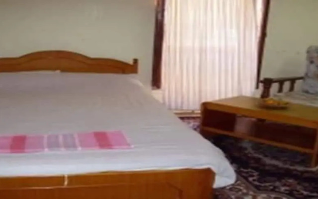MeroStay 250 Khwopa Guest House