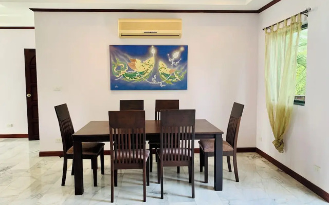 CET Resort & Rayong Padelcenter