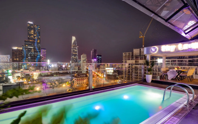 Winsuites Sai Gon Hotel