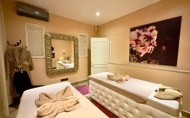 Sillage Palace Sky & Spa