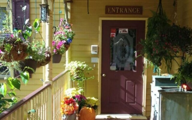 Fairlawn Inn