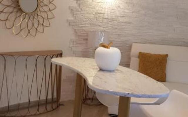 Studio villa château Currault