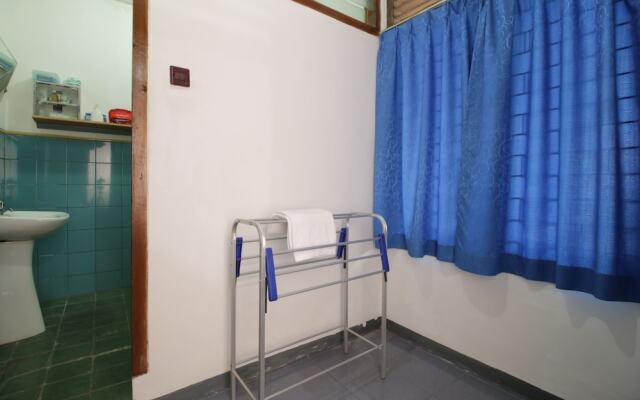 RedDoorz @ Jalan Bangka 2