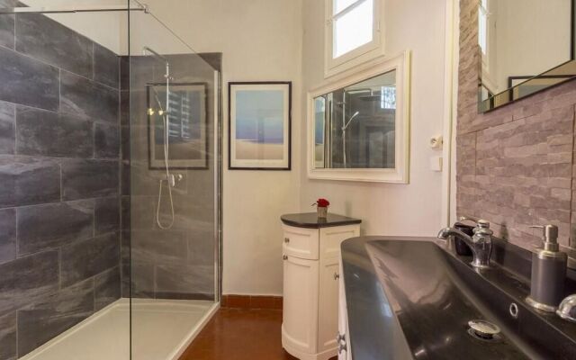 Tasteful Villa in Frejus With Private Swimming Pool
