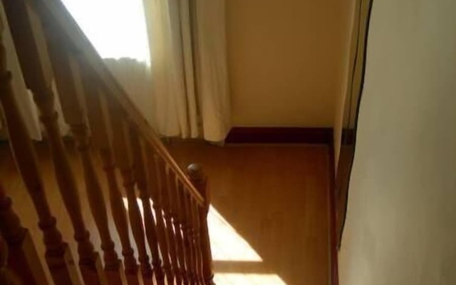 Kensington and Chelsea Apartment