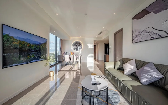 The Opera Residence Luxury Vacation