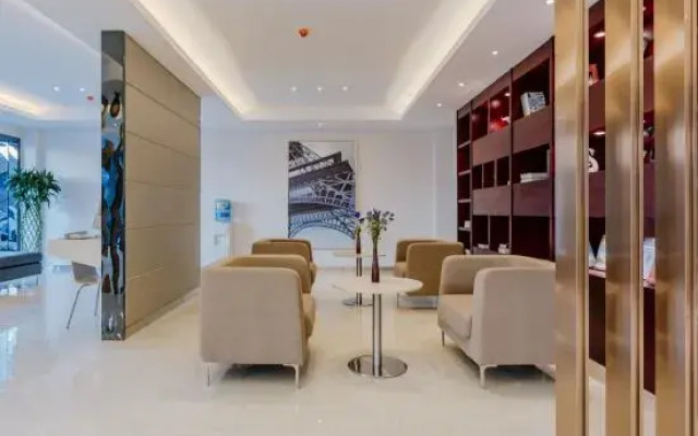City Comfort Inn Hotel (Kunming South High-Speed Railway Station Baicheng University Town)
