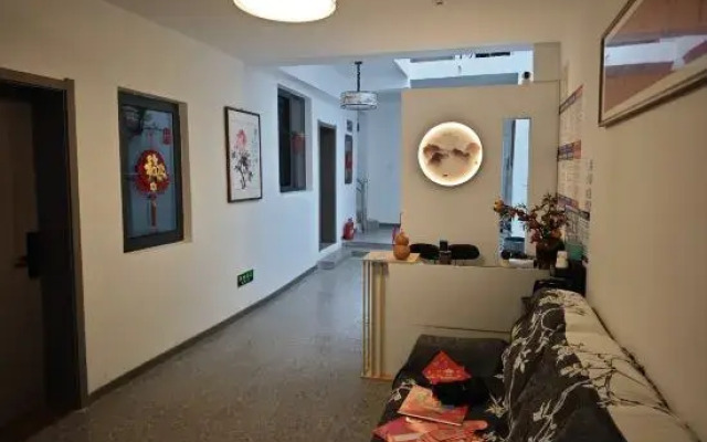 Youjing Xiaoyuan Homestay (Luoyi Ancient City Street Branch)