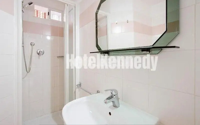 Hotel Kennedy