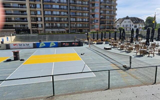 Apartment Westende with Sea View