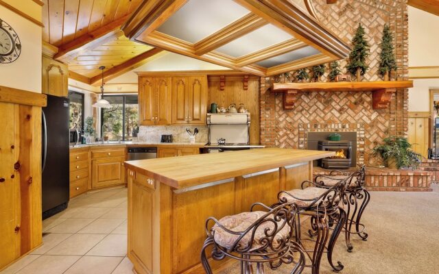 Bearfoot Lodge #2030