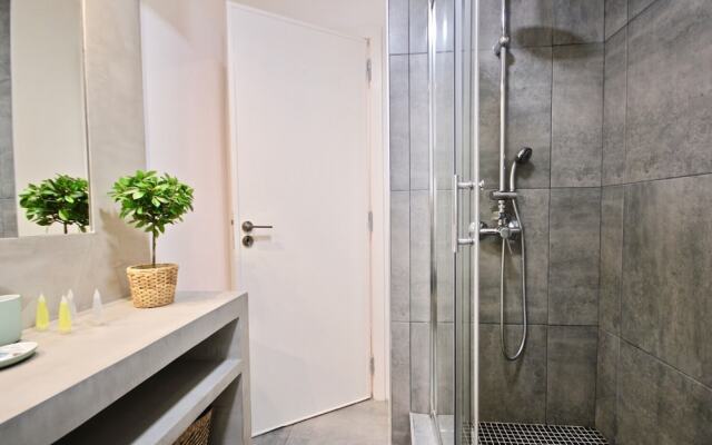 Akicity Amoreiras Amber