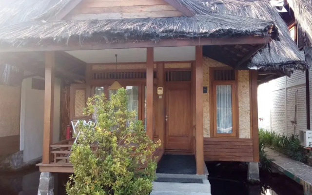 Kampung Sumber Alam Garut Powered by Archipelago