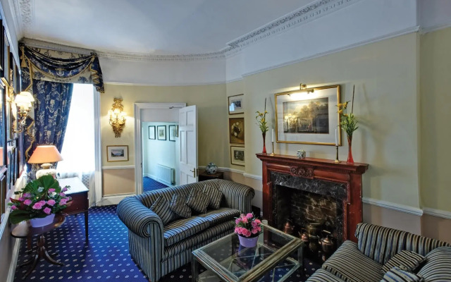 Grange Blooms Hotel