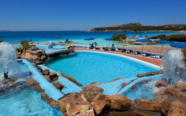 COLONNA GRAND HOTEL CAPO TESTA, a Colonna Luxury Beach Hotel, Santa Teresa Sardegna