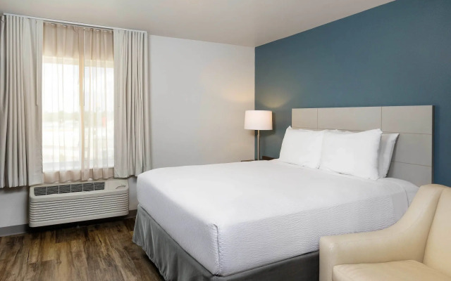 WoodSpring Suites Las Colinas - Northwest Dallas