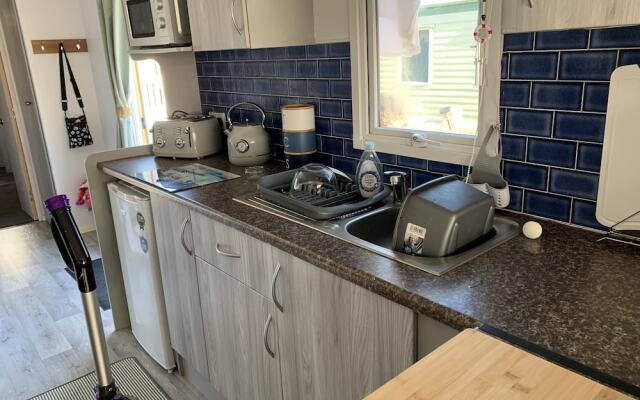 Immaculate 2-bed Caravan in Clacton-on-sea