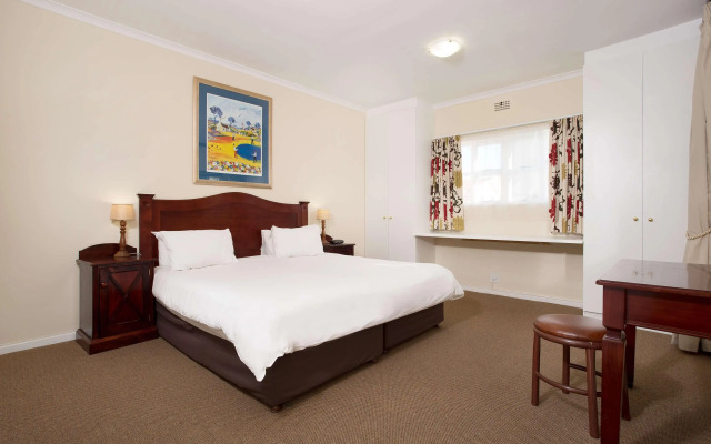 Best Western Cape Suites Hotel