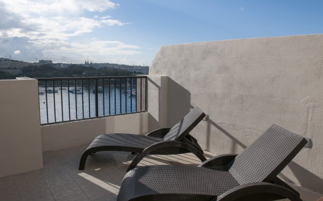 Sliema Hotel by ST Hotels
