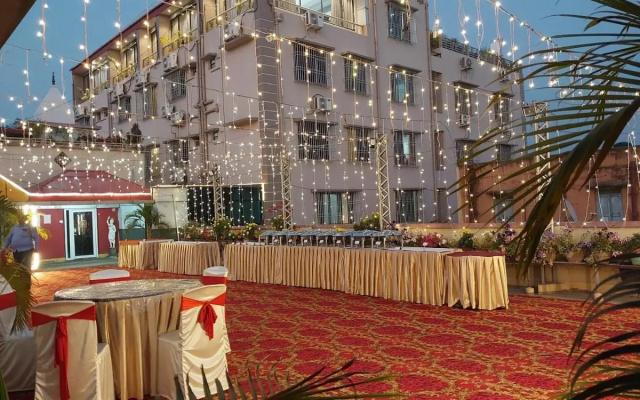 HOTEL INDRAPRASTHA, Malda