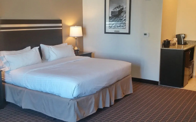 Holiday Inn Express & Suites Golden - Denver Area by IHG