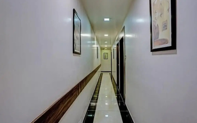 Hotel Blue Inn Residency