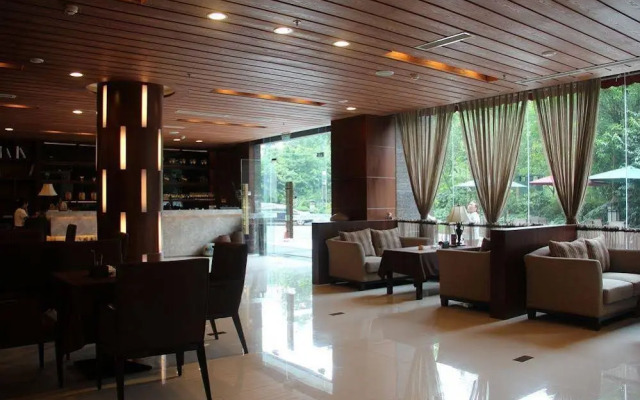 Nine Point International Hotel