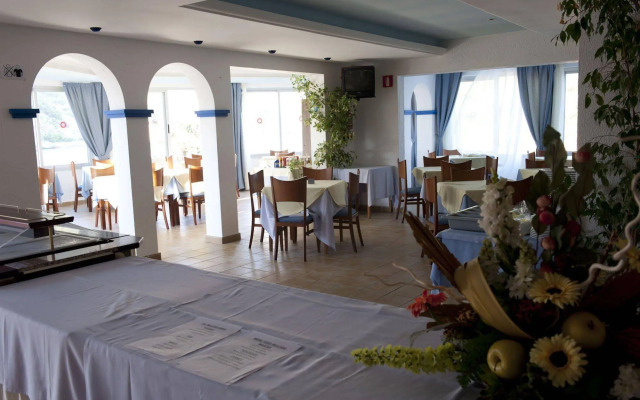 Hotel Apartamentos El Pinar