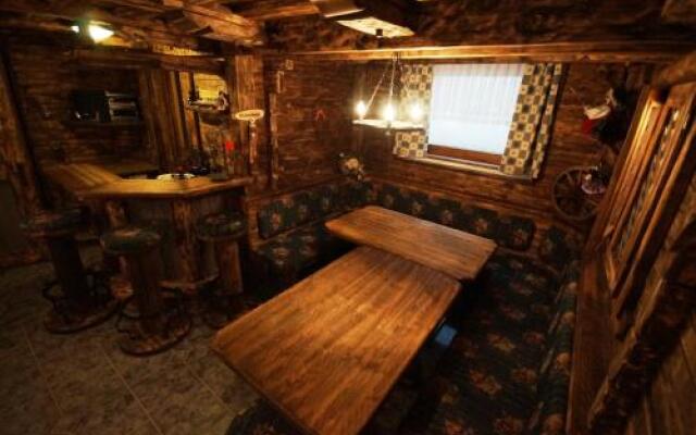 Appartement Sabrina & Gasthaus Alpenfriede