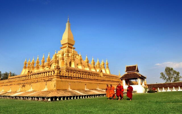 Hongkham Hotel