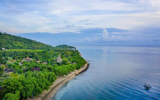 Taman Selini Wahana Beach Resort