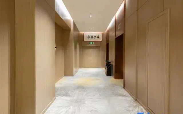Moli Hotel