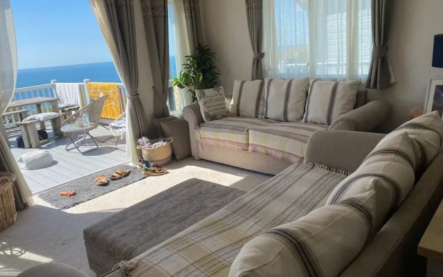 Seaview,sleeps 4to6,pet Friendly, Parking