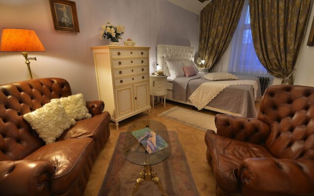 Luxurious Apartment Near River in Cezch Republic