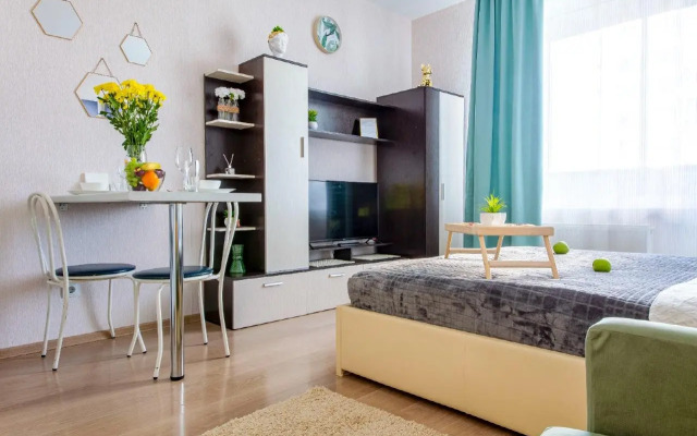 Welcome Home (Velkom Home) on 149 Narodnaya Opolcheniya Avenue