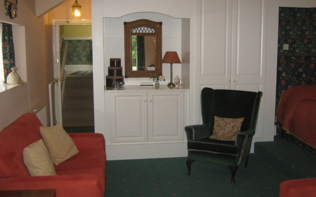 Plas Maenan Country House