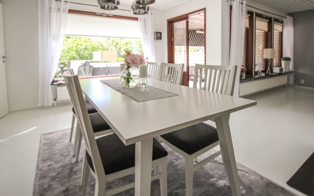 Nice Home in Lammhult With Jacuzzi, Wifi and 4 Bedrooms