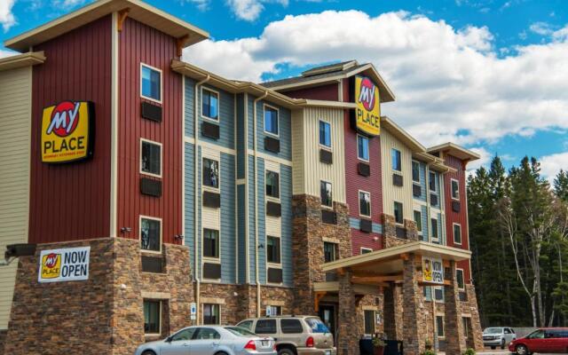 My Place Hotel - Marquette, MI