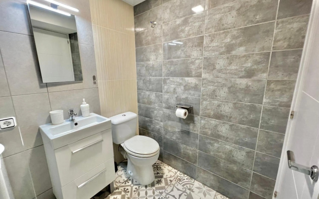 Amazing Badalona Apartment With Terrace