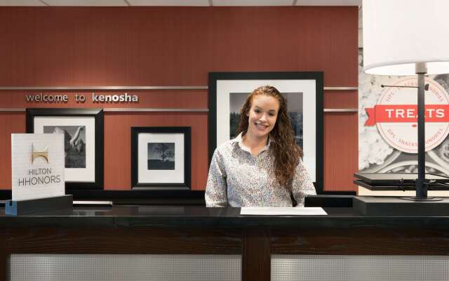 Hampton Inn & Suites Kenosha Pleasant Prairie