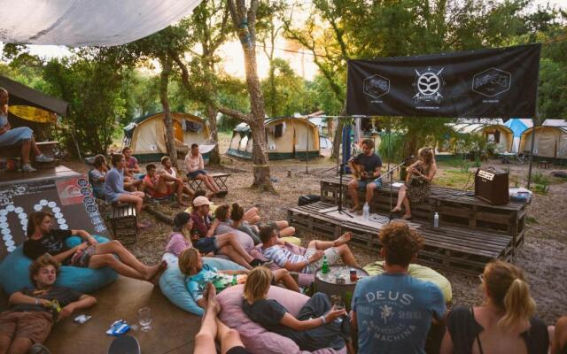 Progress Outdoor Surf Hostel